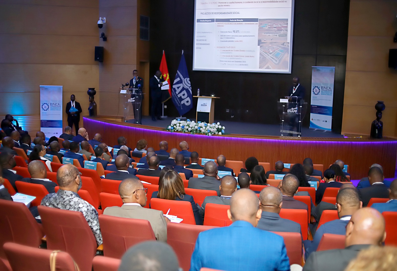 Conselhos de Administração das Empresas Públicas reflectem sobre os desafios ao serviço dos cidadãos